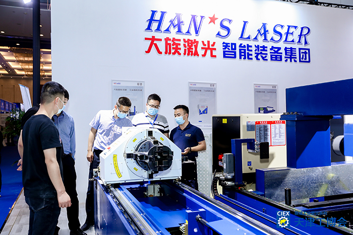 推动制造业高质量发展 2021年天津工博会启幕开云 开云体育平台(图2)