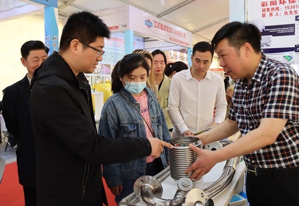 Kaiyun 开云体育泰州市姜堰区娄庄镇第二届金属管材管件展销会举办