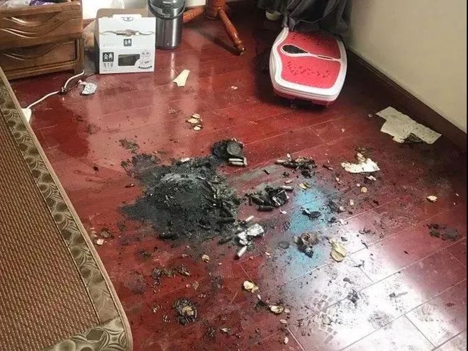开云 开云体育官网为吸笑气女大学生甘愿出卖肉体被抓时哭求留几瓶“笑气”到底有多可怕！(图6)