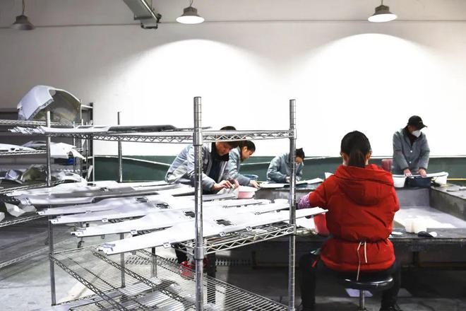 重庆金石荣膺“2022年度中国汽车定Kaiyun 开云体育制改装行业配套品牌10强”(图7)