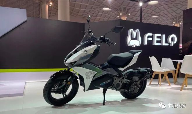 开云 开云体育官网斐兔FW06电动摩托车测评：搭载9600W中置电机极速高达110kmh(图2)