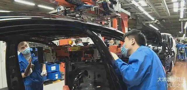 千台机器人助阵监控品质生产一辆帕萨特开云 开云体育官网(图3)