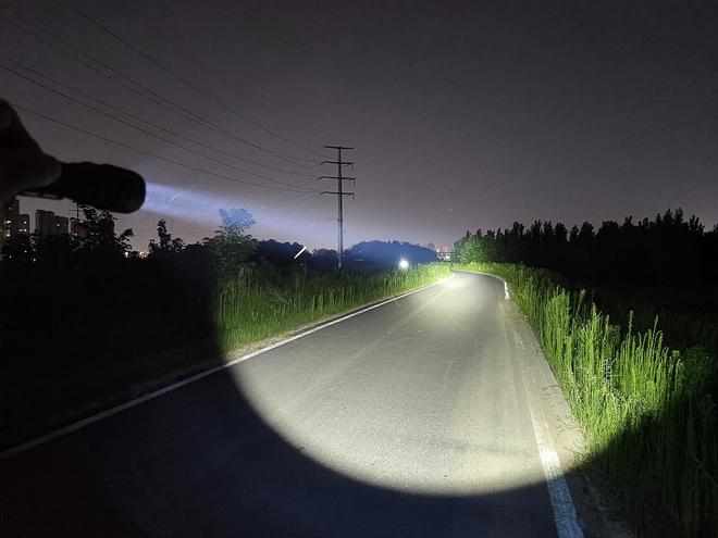 ACEBEAM L16 20战术手电新开云 开云体育官网升级更强大！(图21)